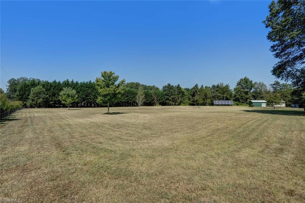 155 Gilliam Road Reidsville, NC 27320 - Photo 8 of 43 Gallery Image 8