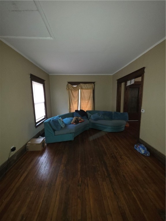 54 Rosewood Terrace Rochester, NY 14609 - Photo 4 of 17