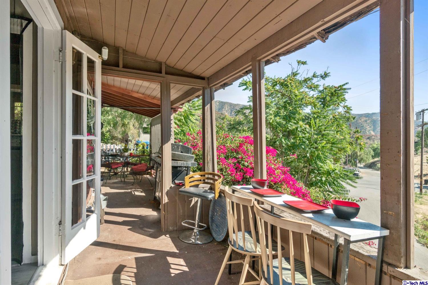 9407 Reverie Road Tujunga, CA 91042 - Photo 2 of 54 Gallery Image 2
