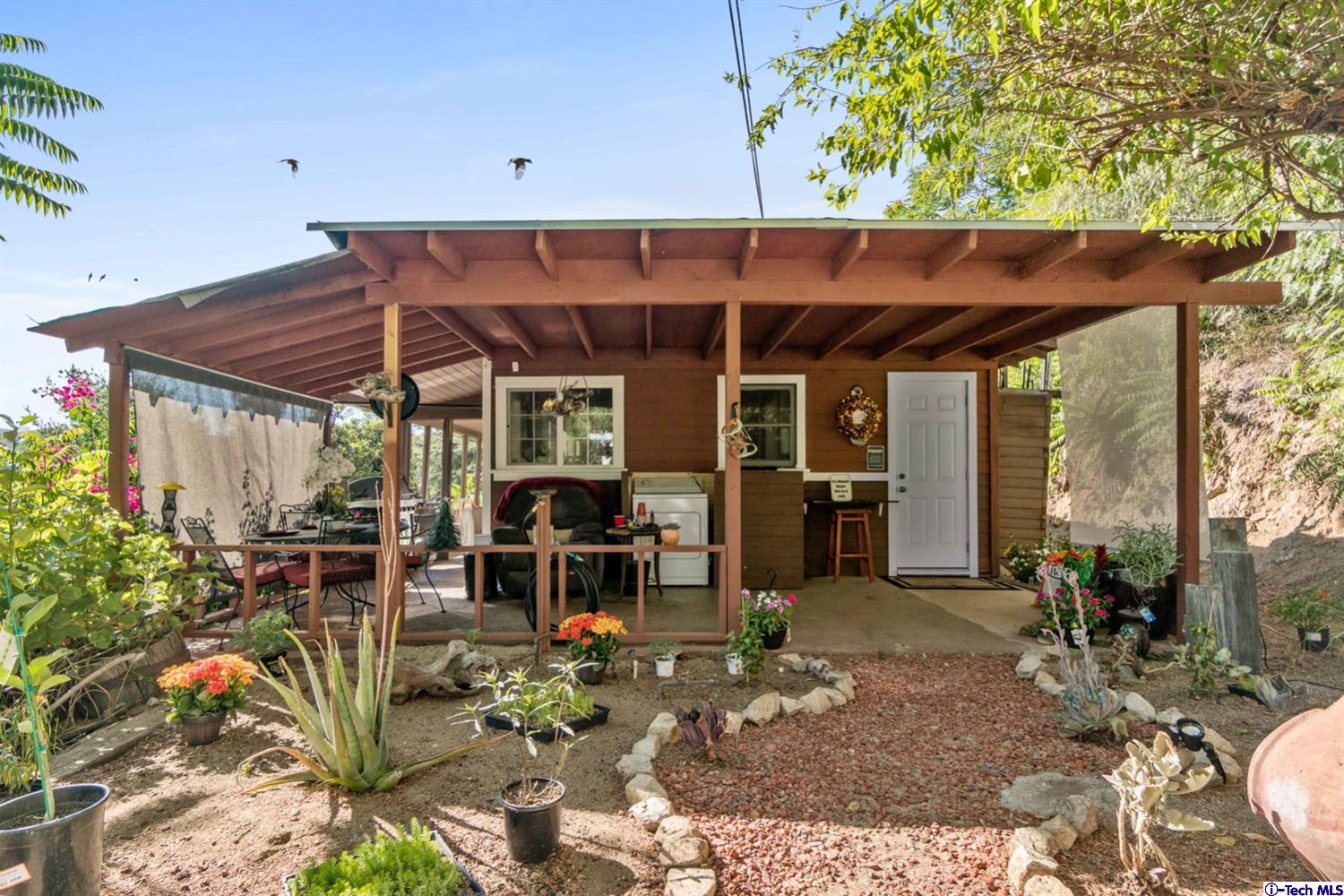 9407 Reverie Road Tujunga, CA 91042 - Photo 5 of 54 Gallery Image 5