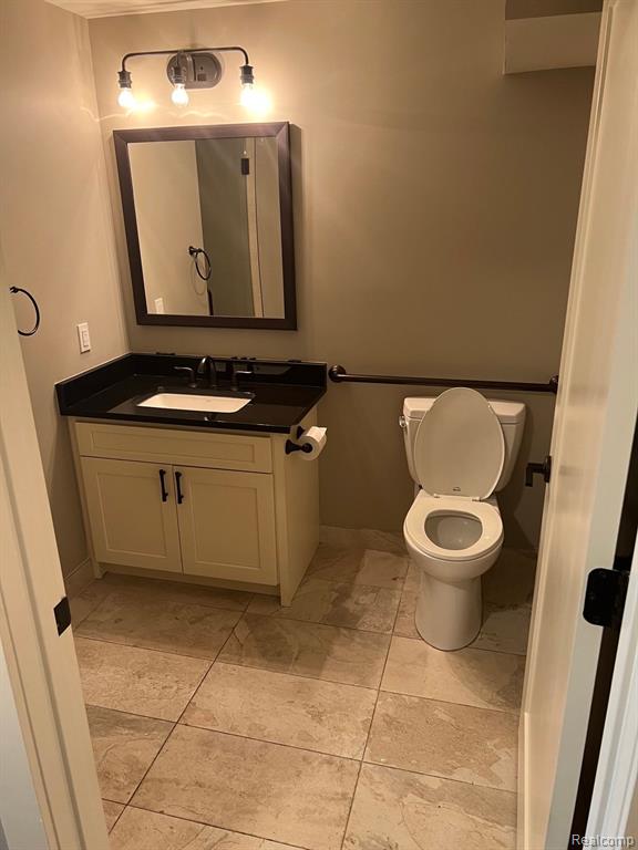 112 Walnut Boulevard, Unit 203 Rochester, MI 48307 - Photo 8 of 21