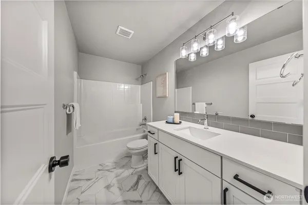 $915,000 | 9903 16th Place Southeast, Lake Stevens, WA 98258