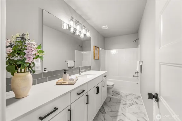 $915,000 | 9903 16th Place Southeast, Lake Stevens, WA 98258