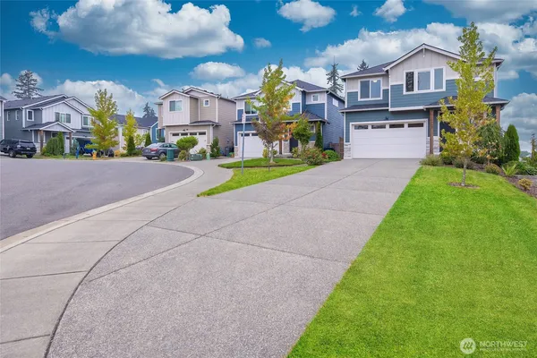 $915,000 | 9903 16th Place Southeast, Lake Stevens, WA 98258