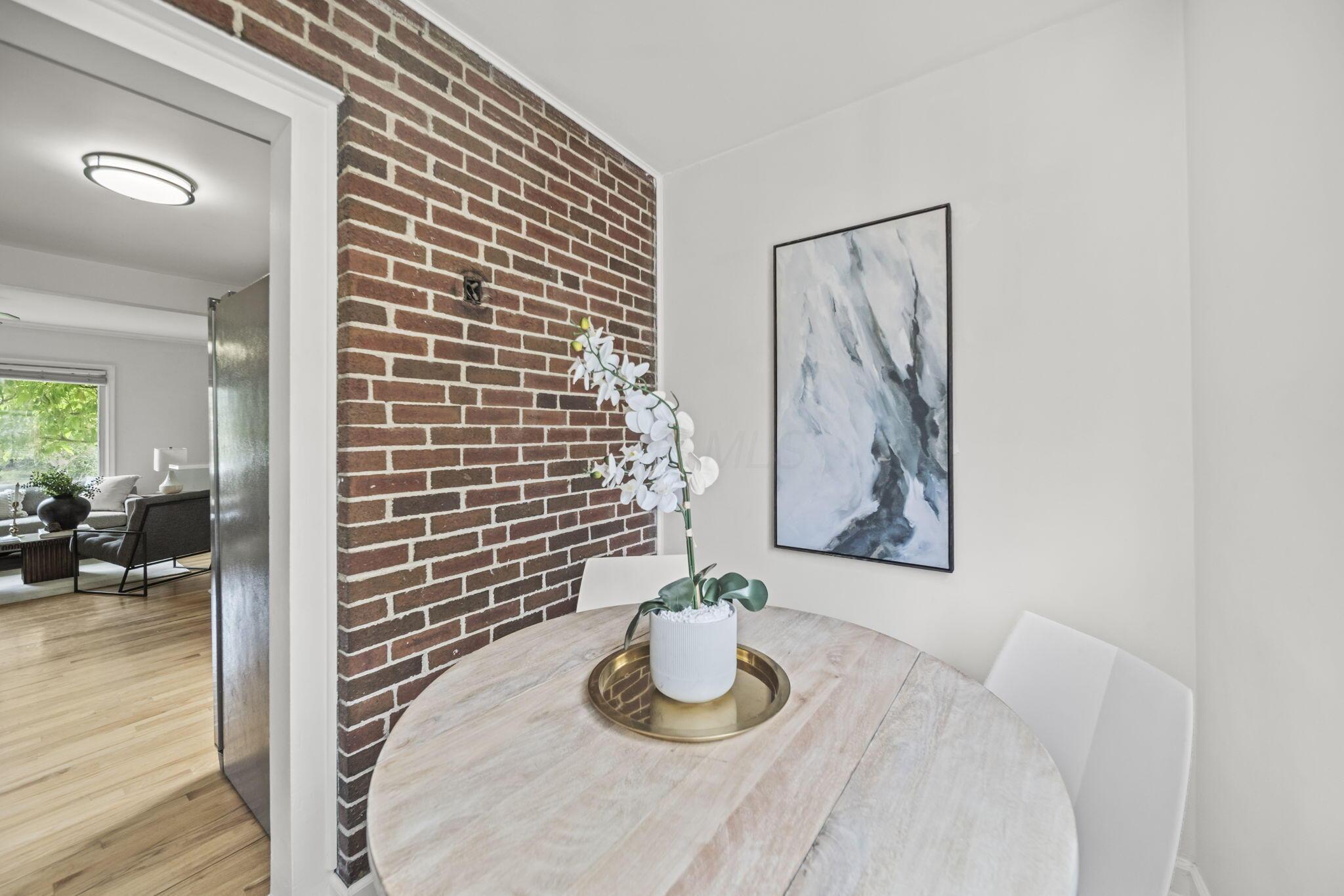 873 Timberman Road Columbus, OH 43212 - Photo 9 of 31 Dining area or bonus space off kitchen