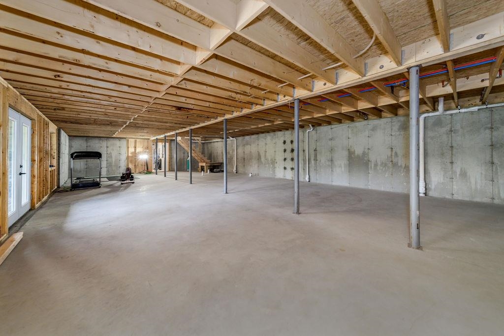 98 Stetson Road Hartford, VT 05001 - Photo 23 of 36 Gallery Image 23