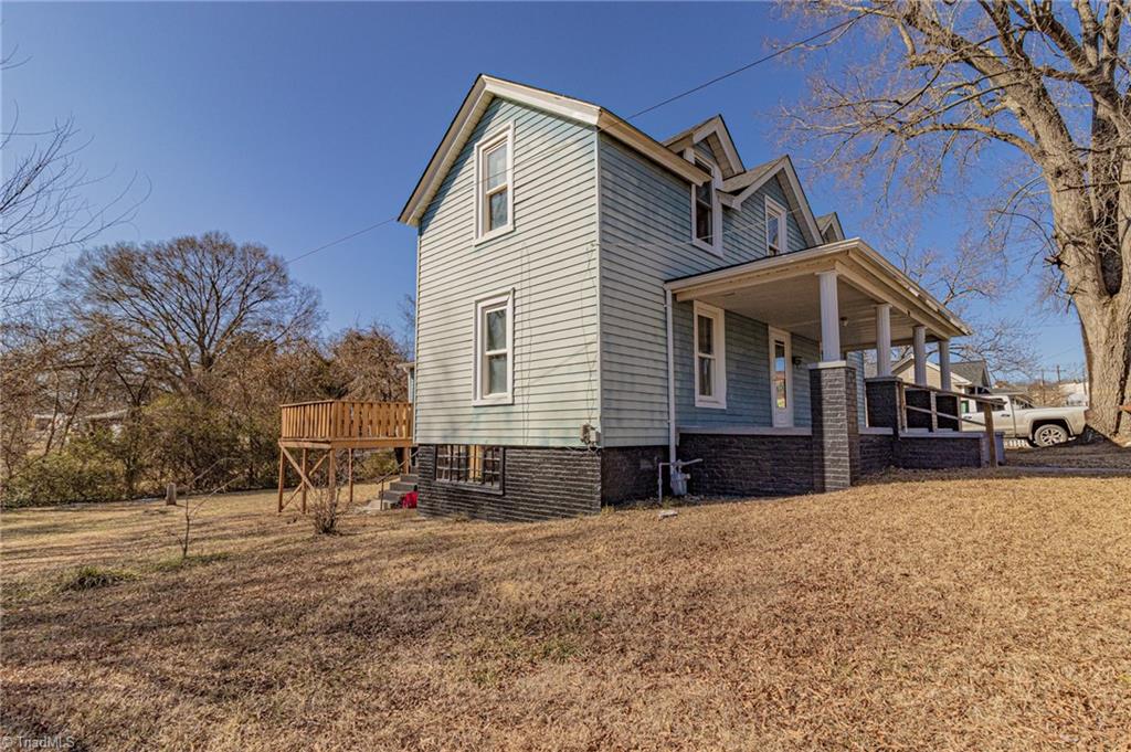 319 Cherry Street Eden, NC 27288 - Photo 1 of 22