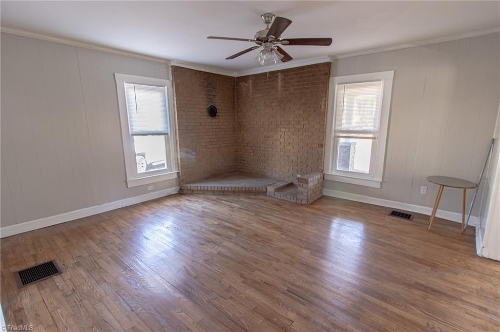 319 Cherry Street Eden, NC 27288 - Photo 4 of 22 additional view of living room