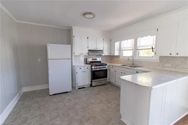 $159,000 | 319 Cherry Street, Eden, NC 27288