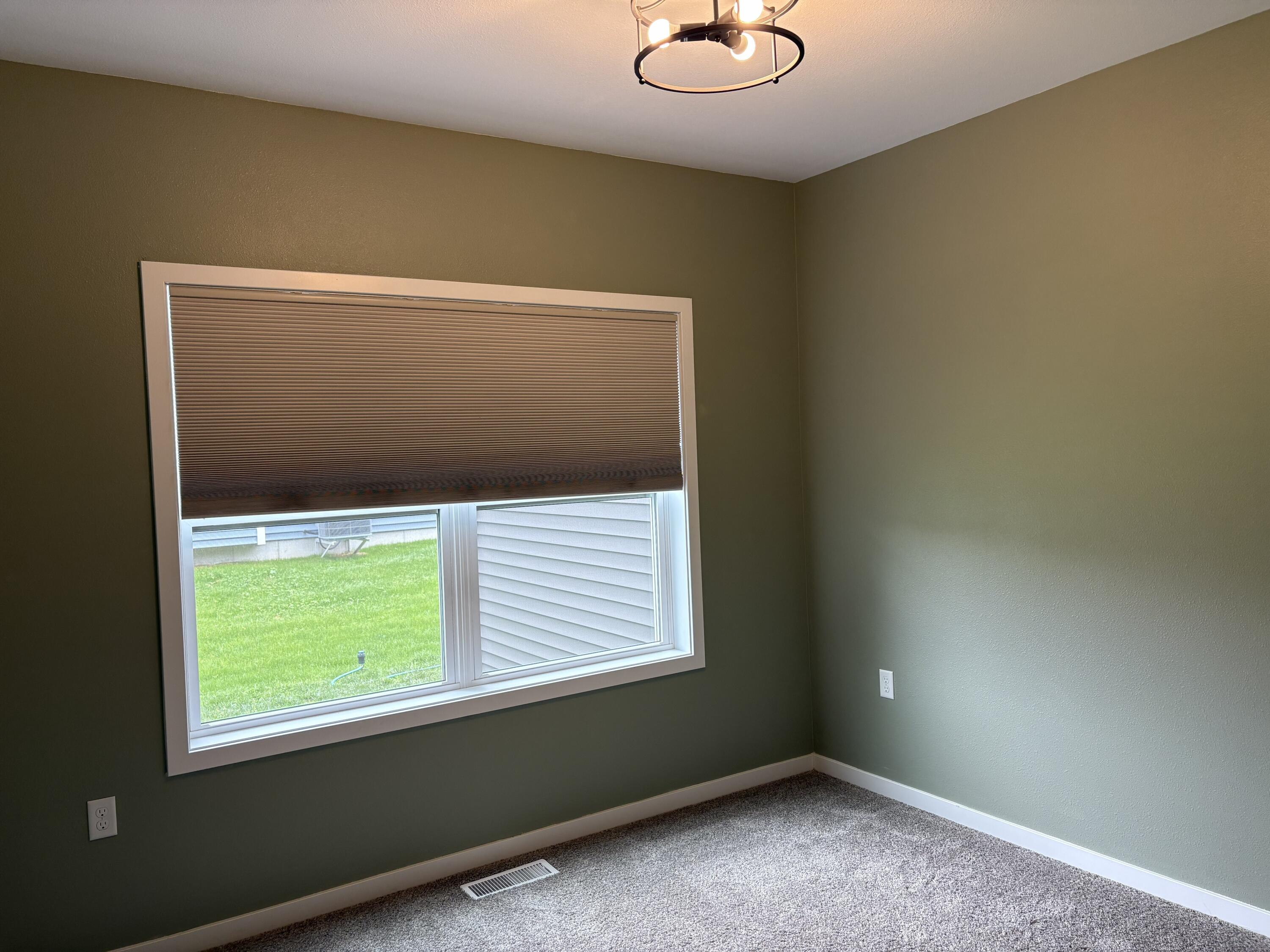 304 Riverside Court Theresa, WI 53091 - Photo 12 of 21 3rd Bedroom
