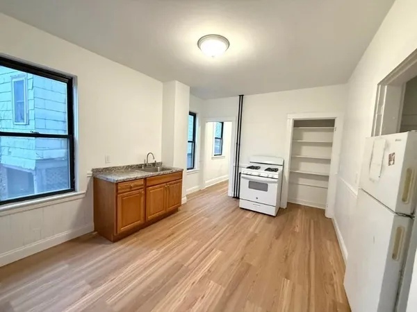 $4,300 | 22-24 University Road, Unit 1, Brookline, MA 02446