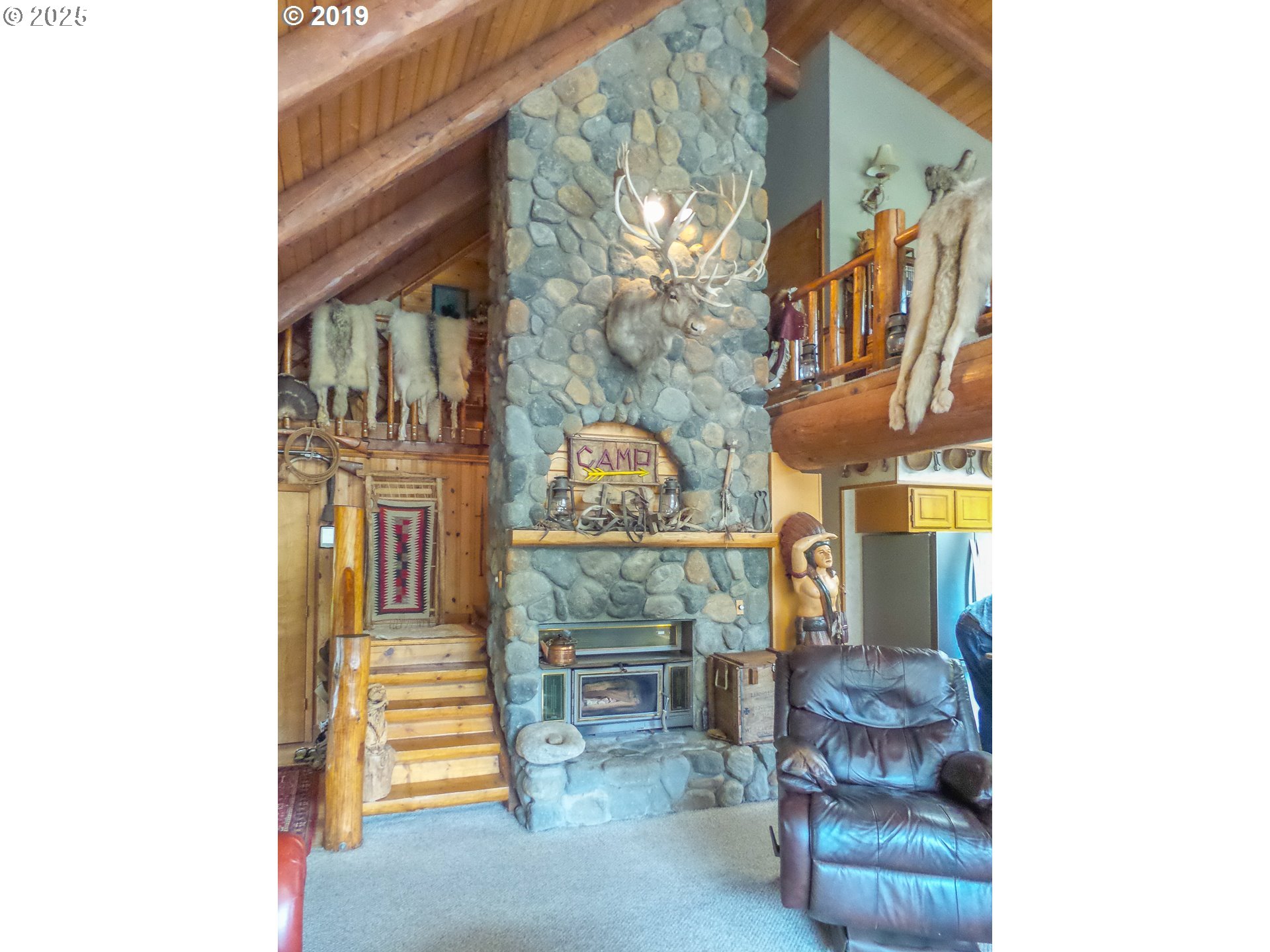 1138 Yokum Road Riddle, OR 97469 - Photo 6 of 33