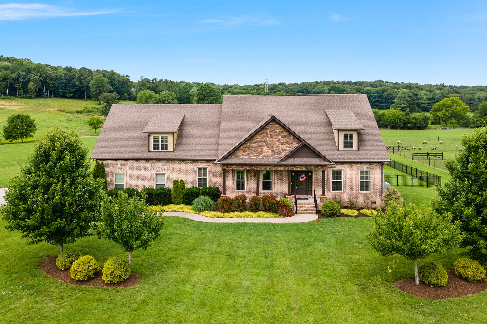2690 Old Shannon Road Lebanon, TN 37090 - Photo 2 of 66 Gallery Image 2