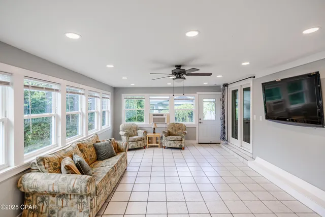 $2,000 | 1207 Buena Vista Boulevard, Panama City, FL 32401