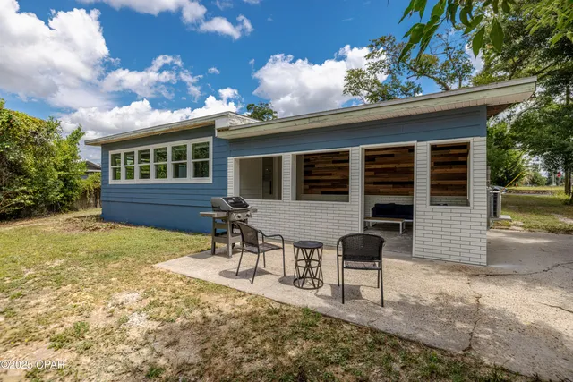 $2,000 | 1207 Buena Vista Boulevard, Panama City, FL 32401