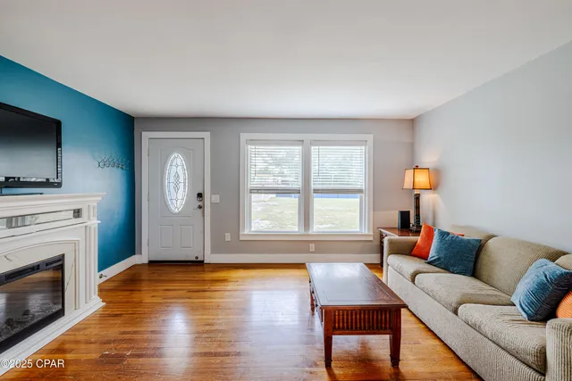 $2,000 | 1207 Buena Vista Boulevard, Panama City, FL 32401