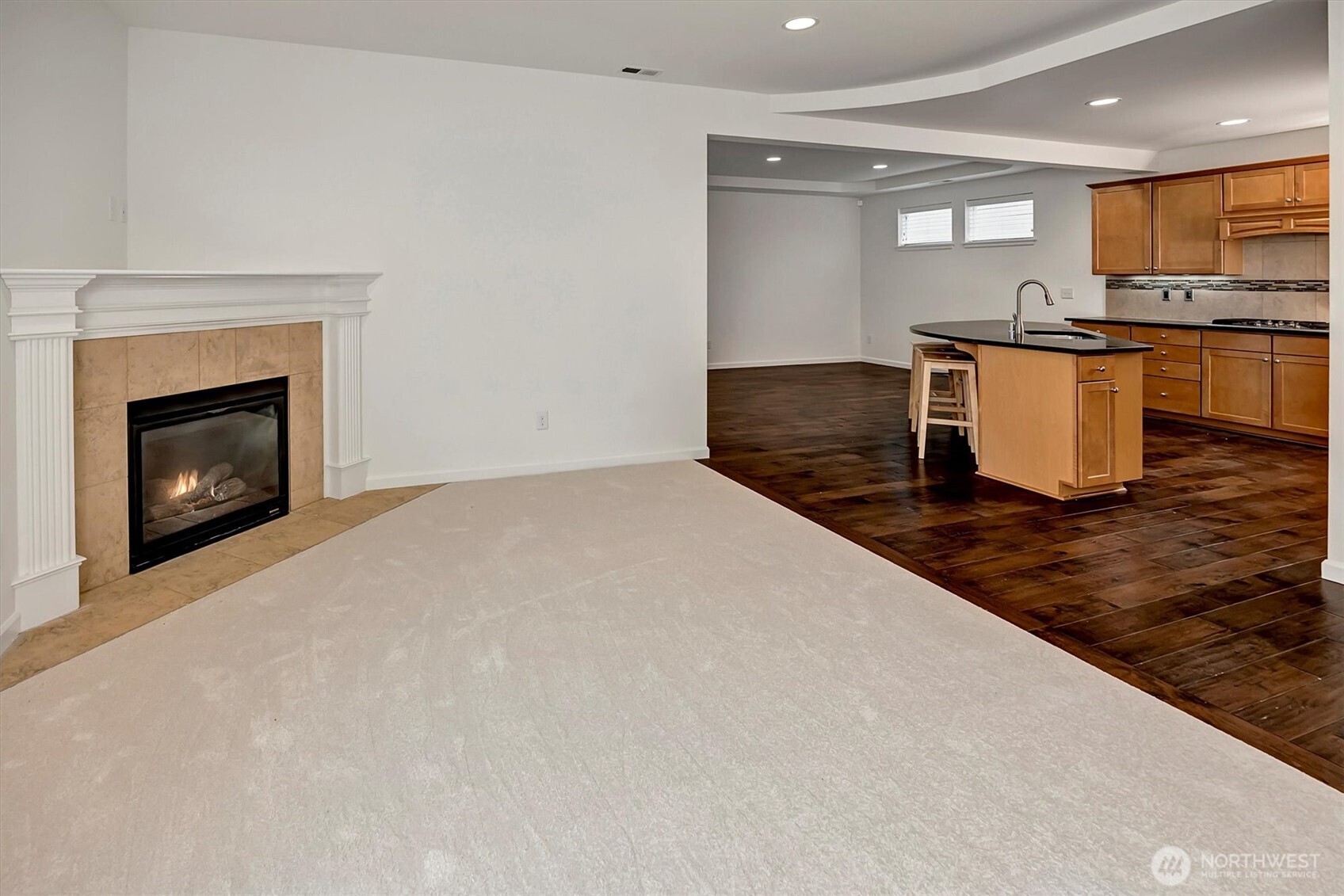 16207 Southeast 138th Place Renton, WA 98059 - Photo 9 of 32 Gallery Image 9