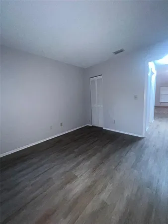 $2,500 | 3781 Lake Shore Drive, Palm Harbor, FL 34684