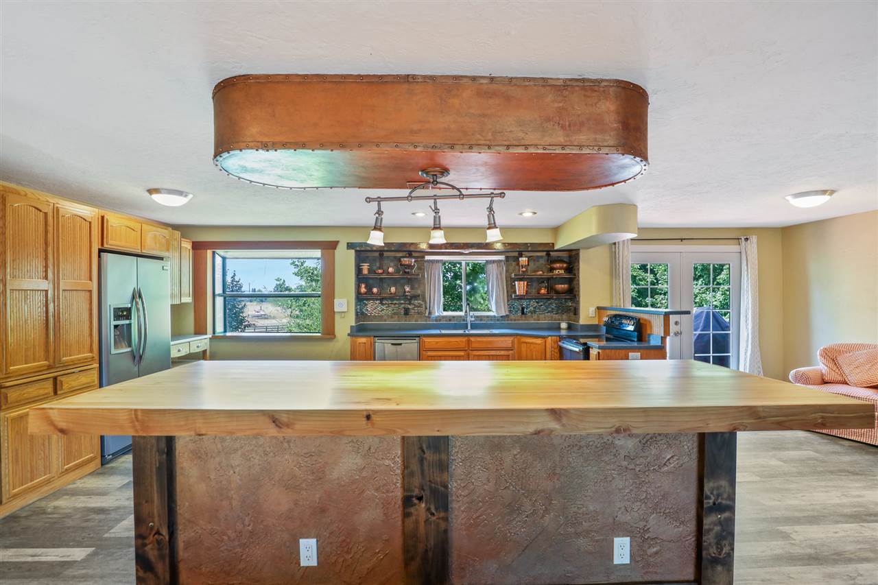 3823 North Stevenson Road Otis Orchards, WA 99027 - Photo 5 of 25 Gallery Image 5