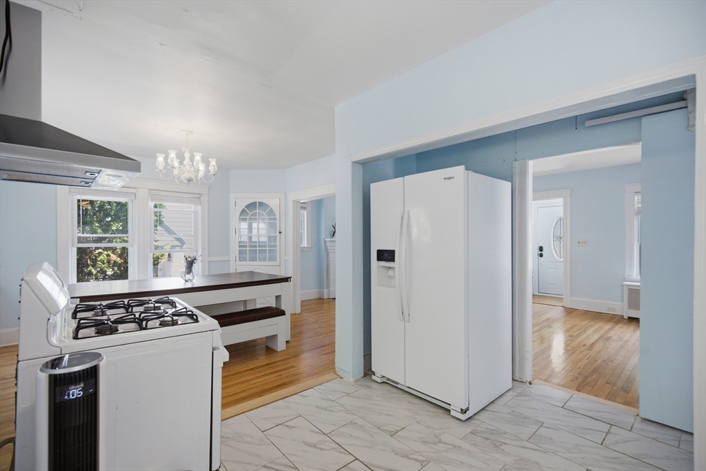 52 Eagle Road Worcester, MA 01605 - Photo 19 of 42