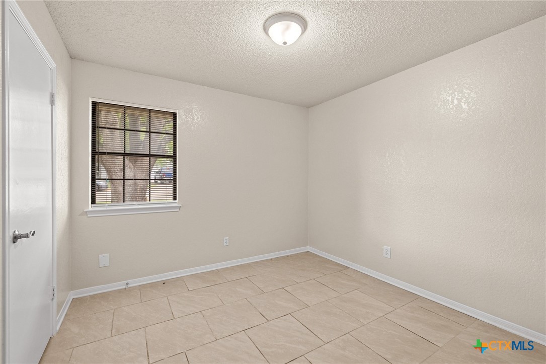 907 Hackberry Street Copperas Cove, TX 76522 - Photo 16 of 28