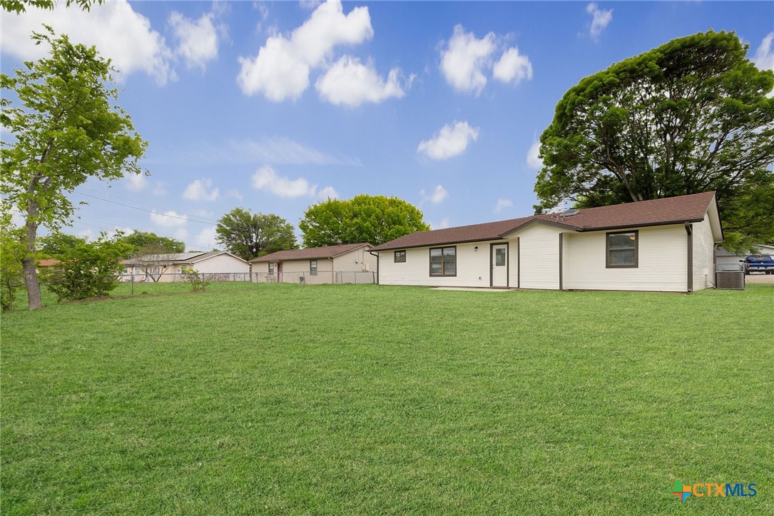 907 Hackberry Street Copperas Cove, TX 76522 - Photo 25 of 28