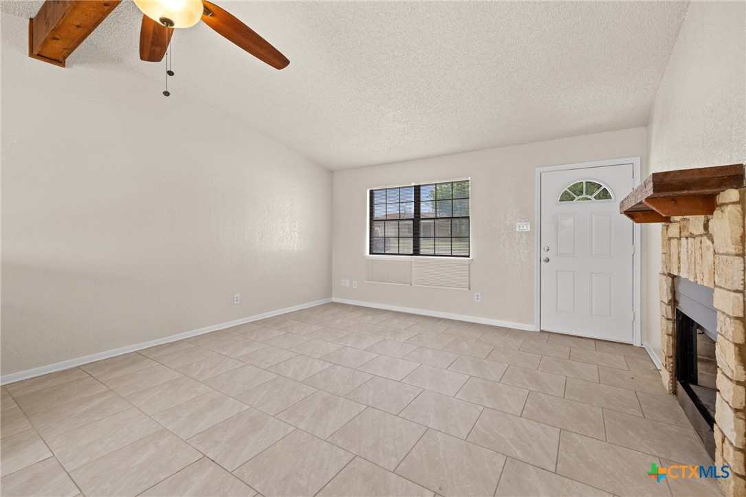 907 Hackberry Street Copperas Cove, TX 76522 - Photo 9 of 28