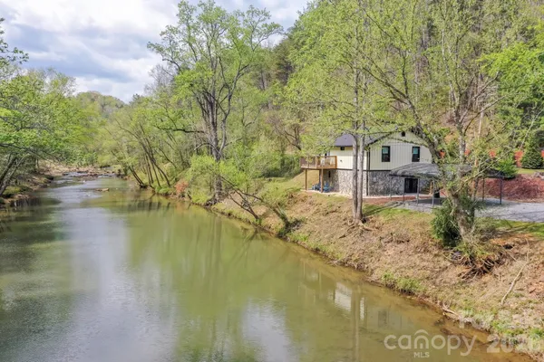 $399,900 | 6375 US 64/74a Highway, Lake Lure, NC 28746