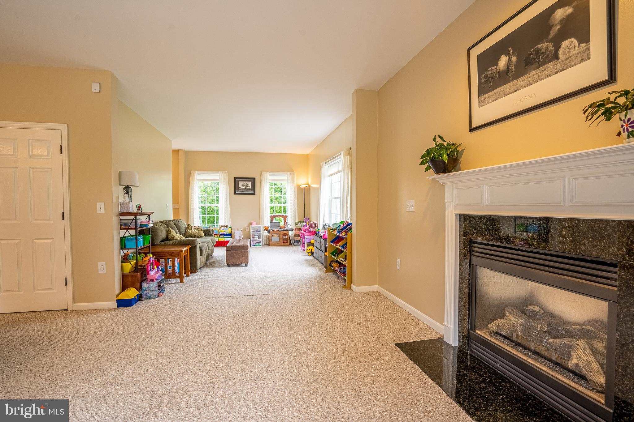 831 Rivanna Run Falling Waters, WV 25419 - Photo 23 of 64 Gallery Image 23