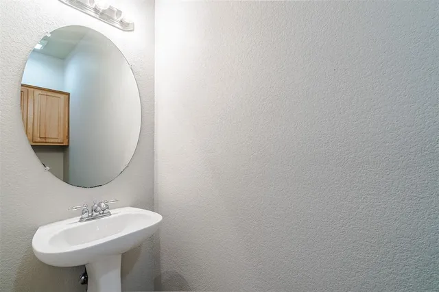 $2,500 | 3316 Blumie Street, Unit B, Austin, TX 78745