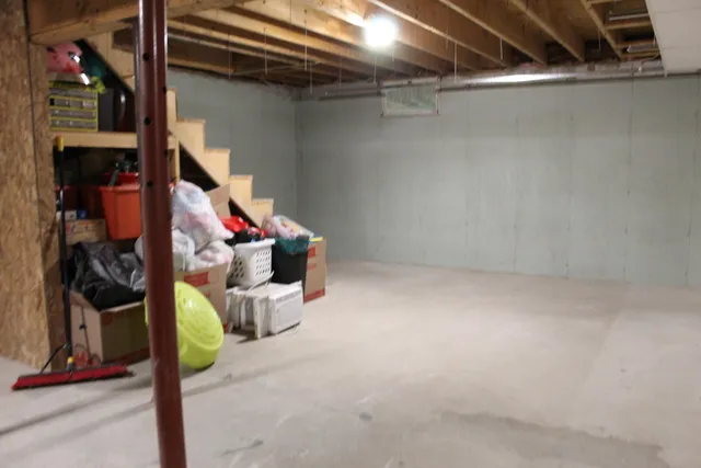 $336,500 | 683 Canton Point Road, Canton, ME 04221