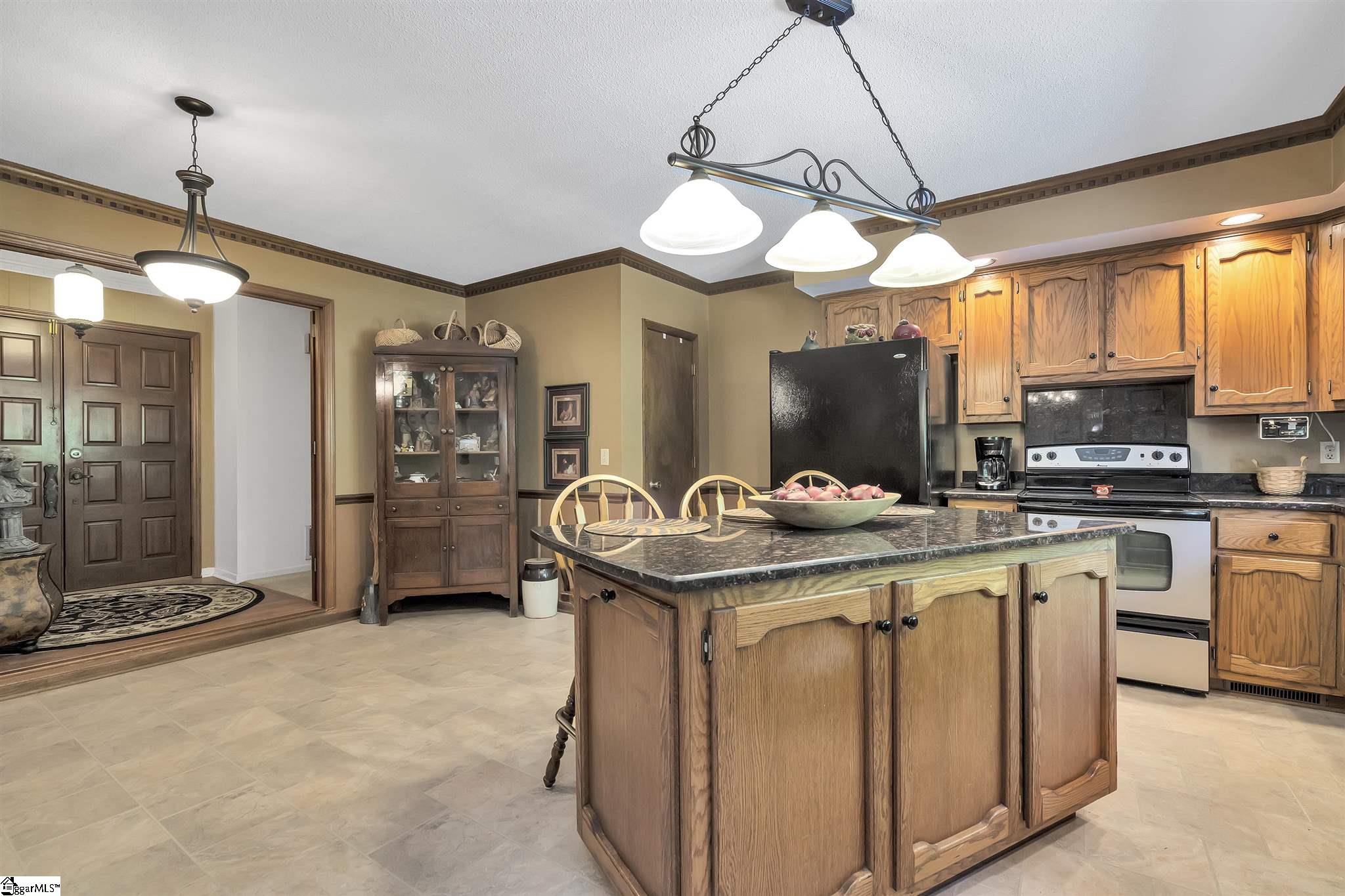 1513 Fox Squirrel Ridge Road Pickens, SC 29671 - Photo 9 of 36 Gallery Image 9