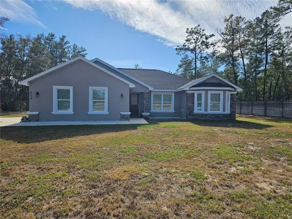 $495,000 | 854 Fisher Road, Ocklawaha, FL 32179