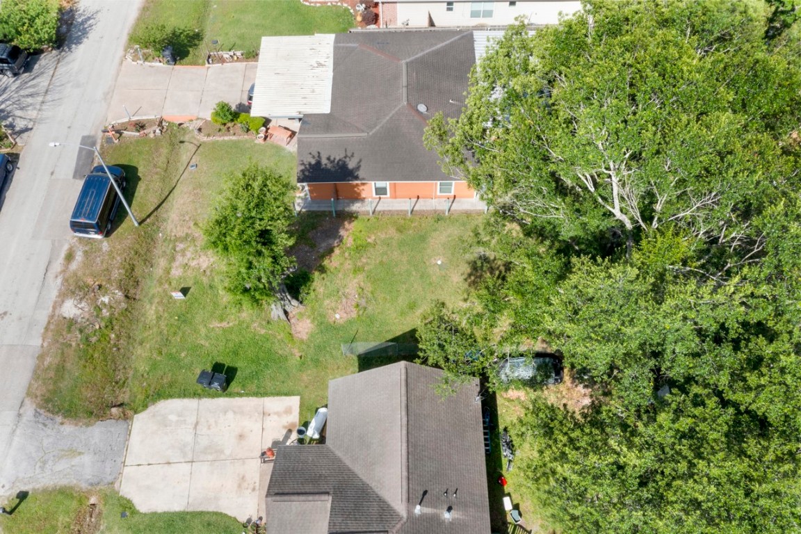 7609 Red Robin Lane Houston, TX 77075 - Photo 10 of 10