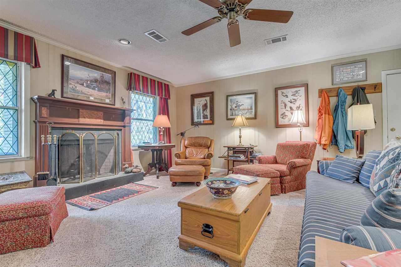 4570 Chickasaw Road Memphis, TN 38117 - Photo 11 of 21