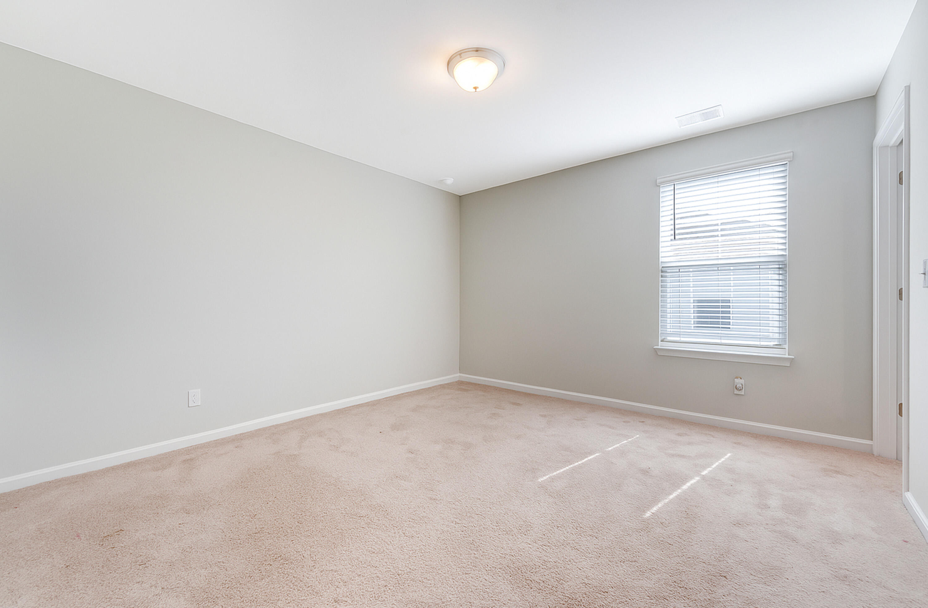 307 Celestial Boulevard Summerville, SC 29486 - Photo 22 of 46 1