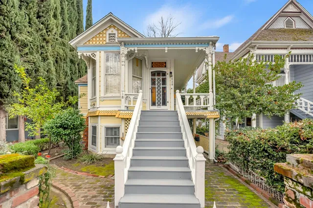 $949,000 | 2628 G Street, Sacramento, CA 95816