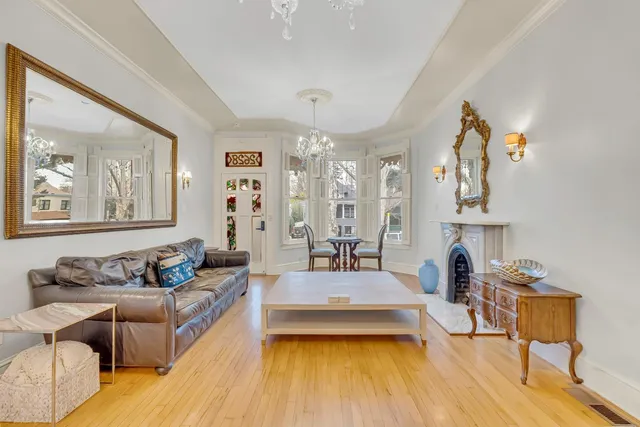 $949,000 | 2628 G Street, Sacramento, CA 95816