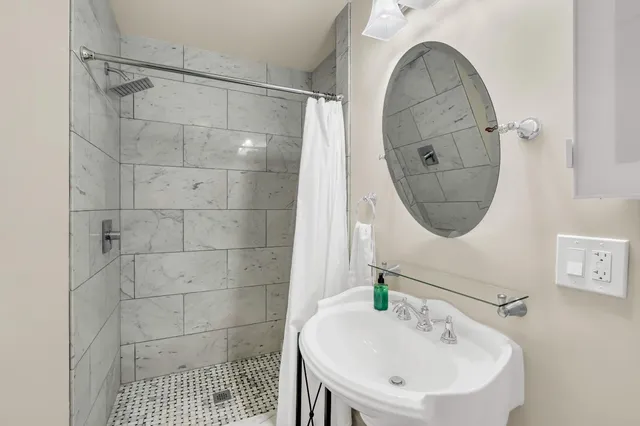 $949,000 | 2628 G Street, Sacramento, CA 95816