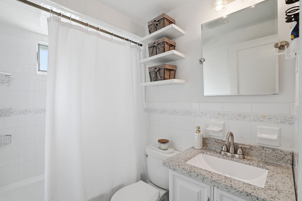 77 Weyham Road Weymouth, MA 02191 - Photo 13 of 28