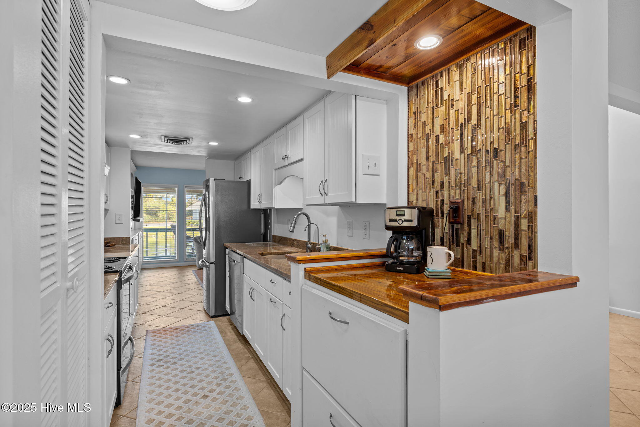 130 Salter Path Road, Unit Q83 Pine Knoll Shores, NC 28512 - Photo 34 of 51 35-web-or-mls-1S3A8727