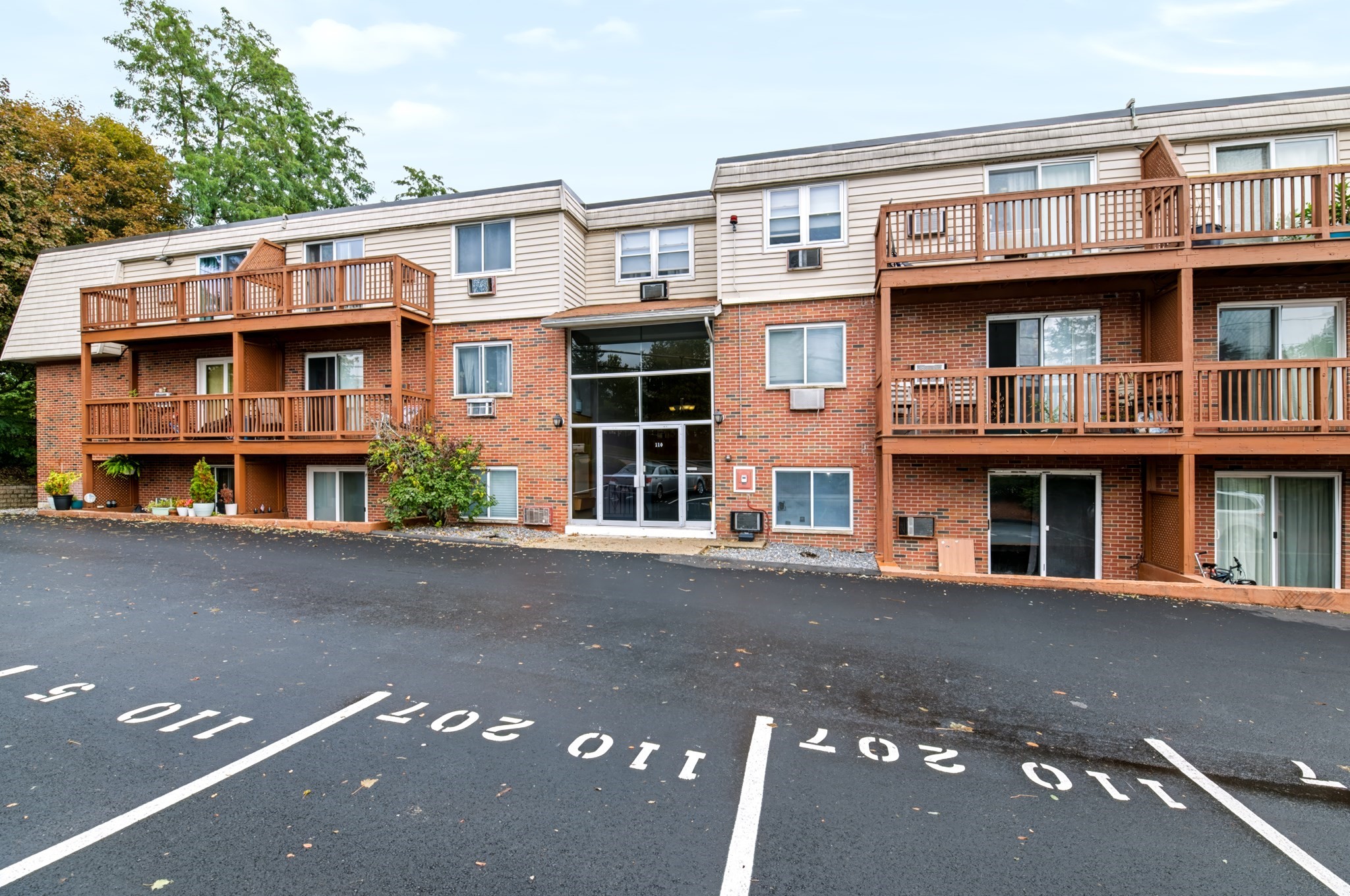 110 Boston Post Road East, Unit 5 Marlborough, MA 01752 - Photo 1 of 16 Gallery Image 1