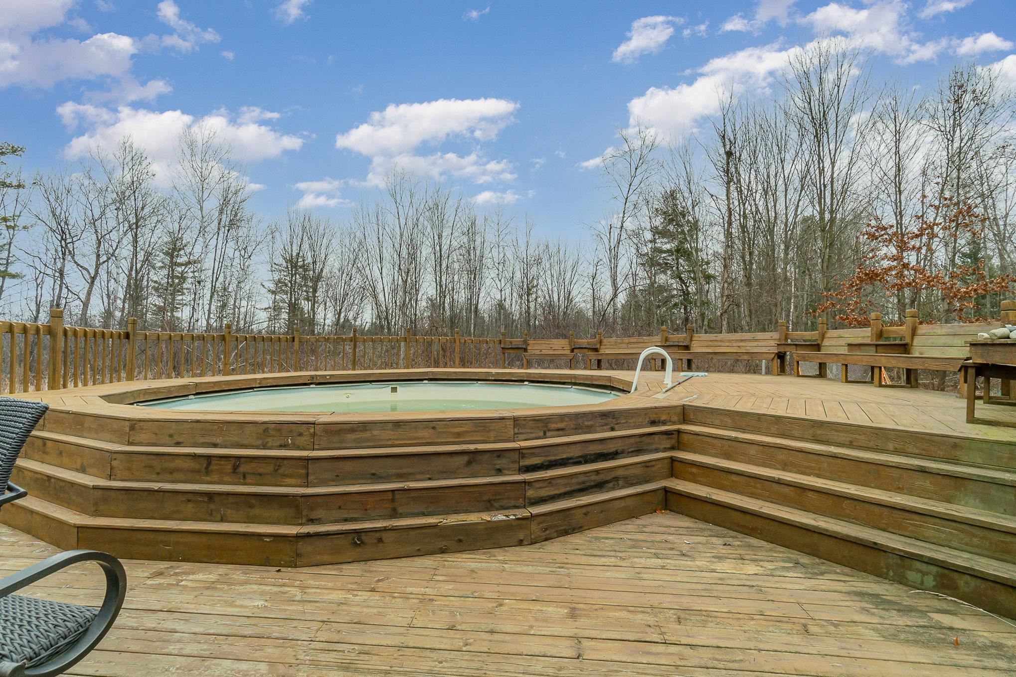 4602 North Elevator Road Pinconning, MI 48650 - Photo 17 of 27