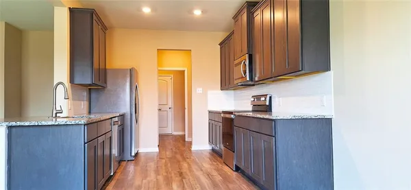 $2,200 | 287 Wandering Stream Way, Princeton, TX 75407