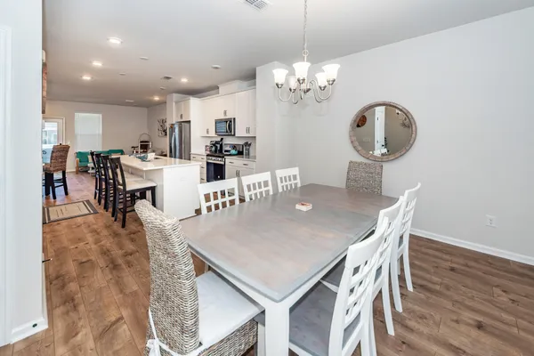 $3,195 | 205 Harlequin Alley, Charleston, SC 29492