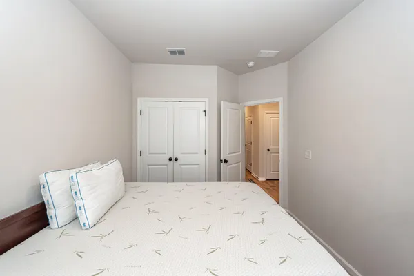 $3,195 | 205 Harlequin Alley, Charleston, SC 29492