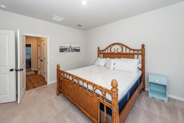 $3,195 | 205 Harlequin Alley, Charleston, SC 29492