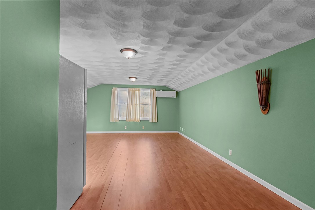 19 Lancer Lane West Warwick, RI 02893 - Photo 17 of 38