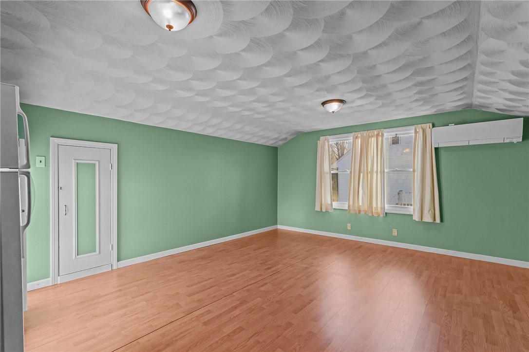 19 Lancer Lane West Warwick, RI 02893 - Photo 18 of 38