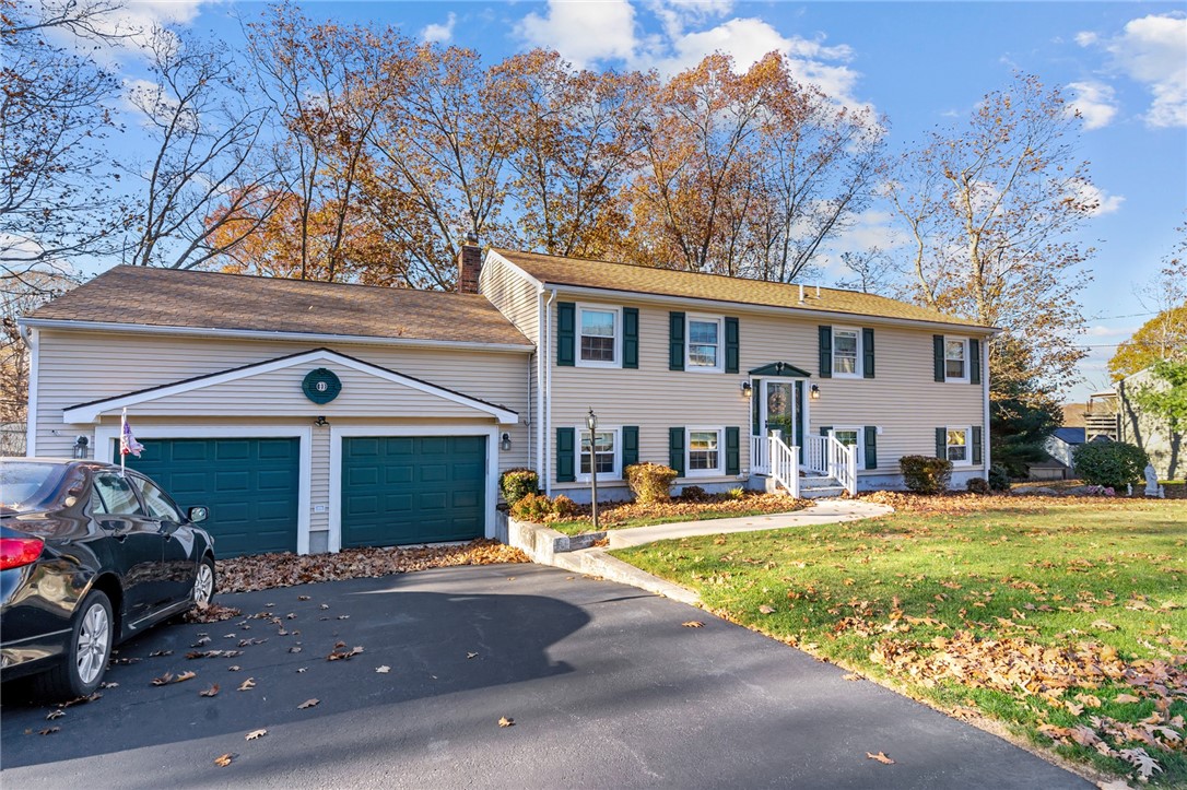 19 Lancer Lane West Warwick, RI 02893 - Photo 2 of 38